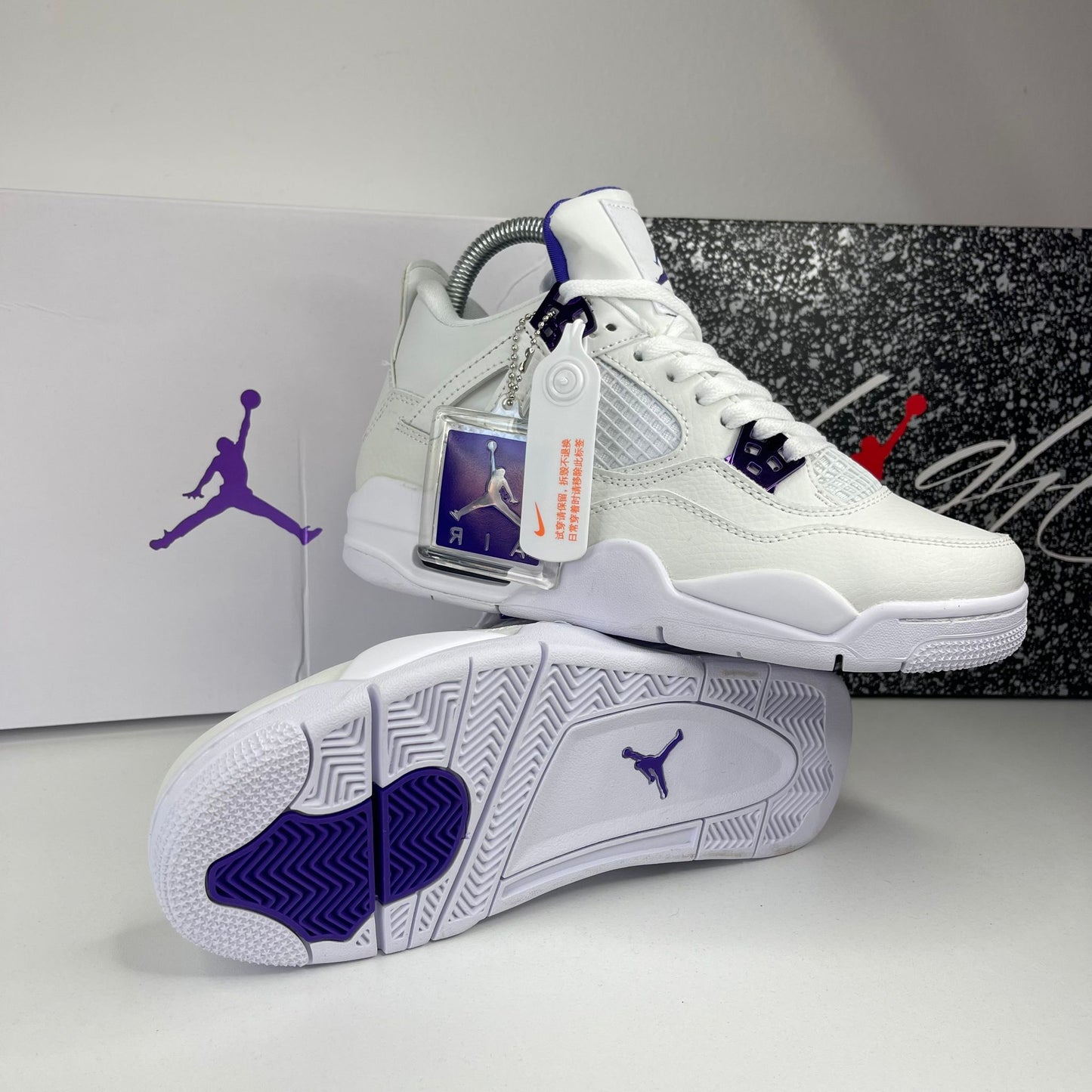 NIKE PATIKE JORDAN 4 Retro Metallic Purple