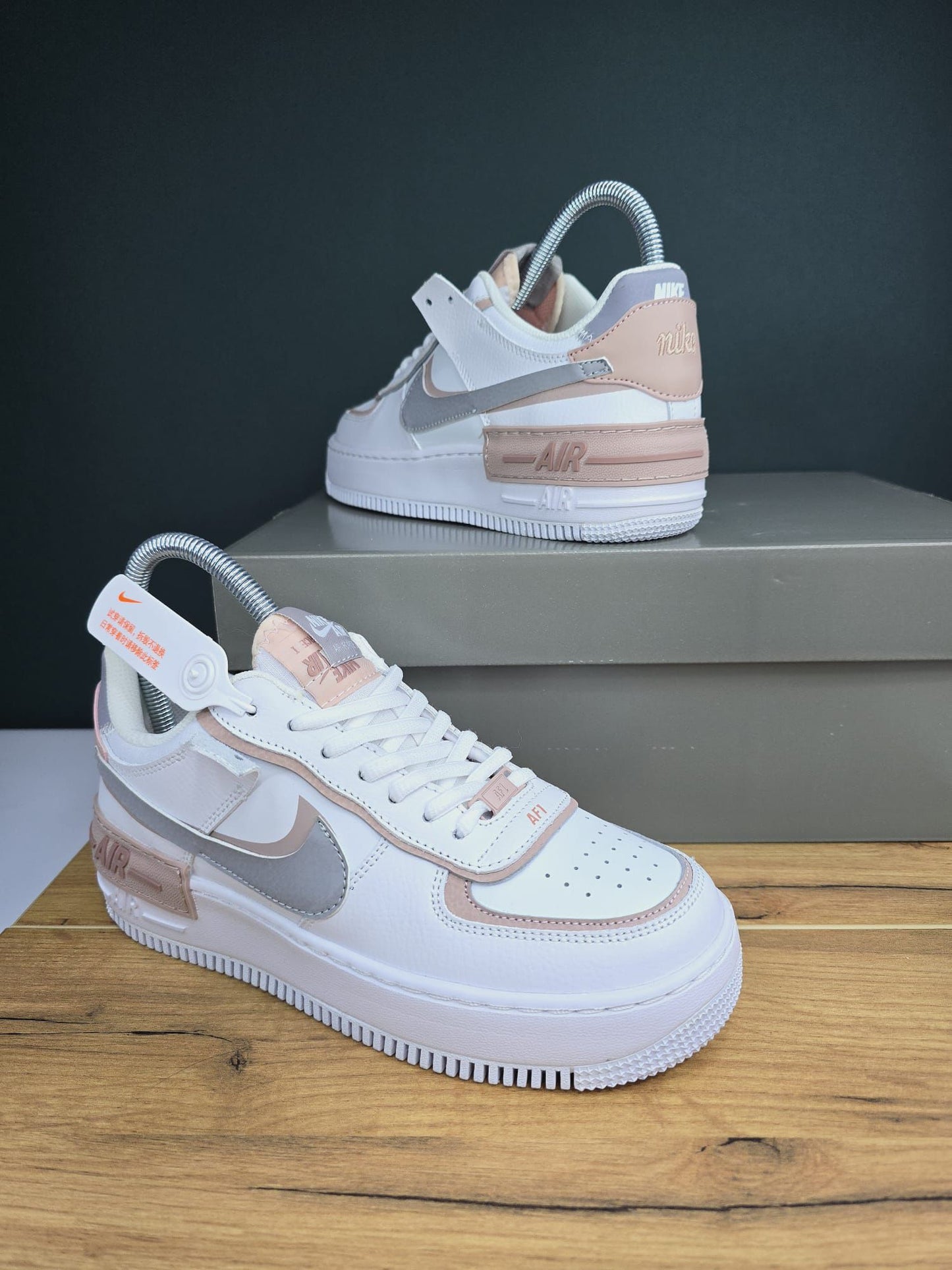NIKE PATIKE Air Force 1 SHADOW