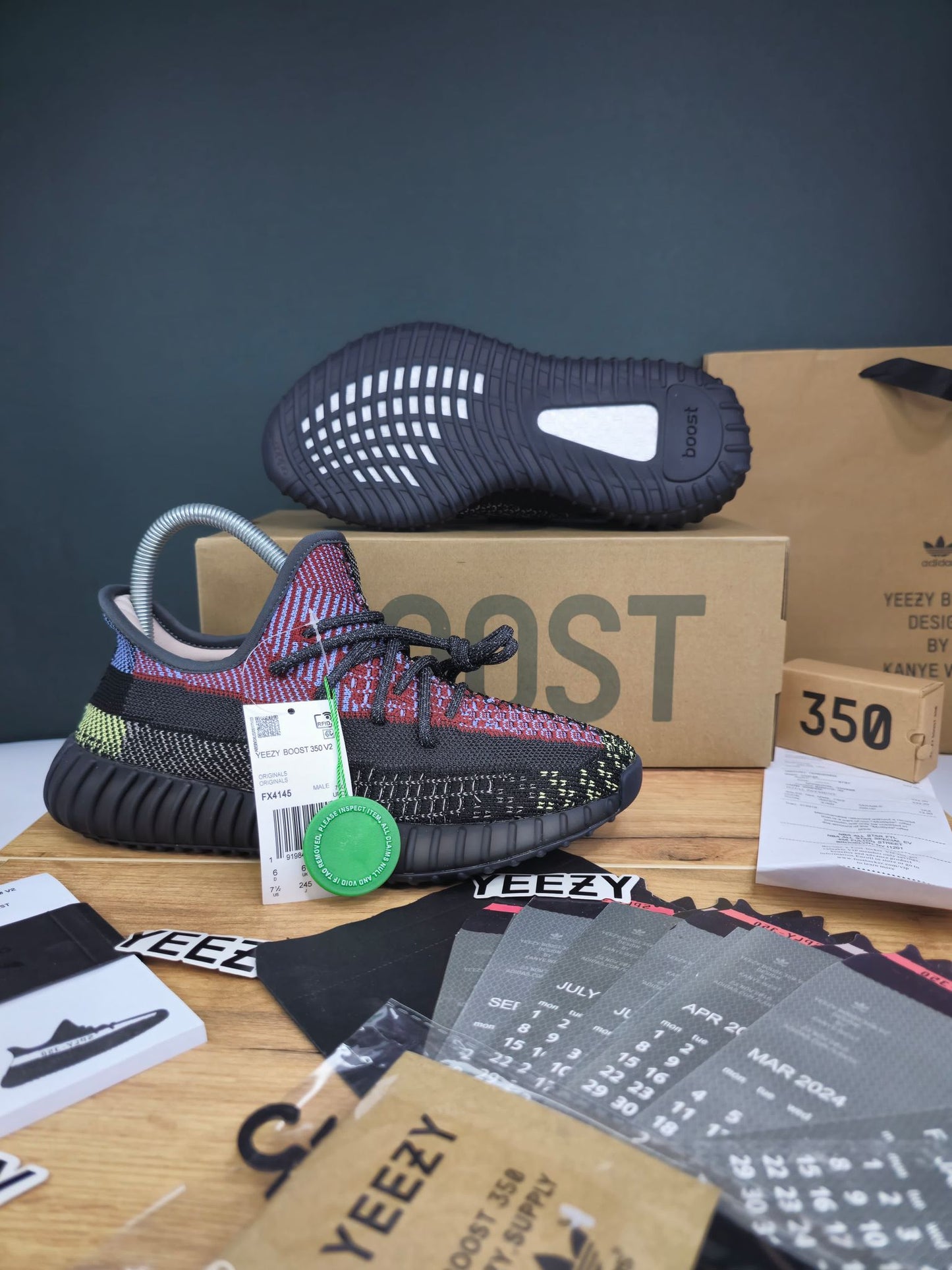 ADIDAS PATIKE Yeezy Yecheil