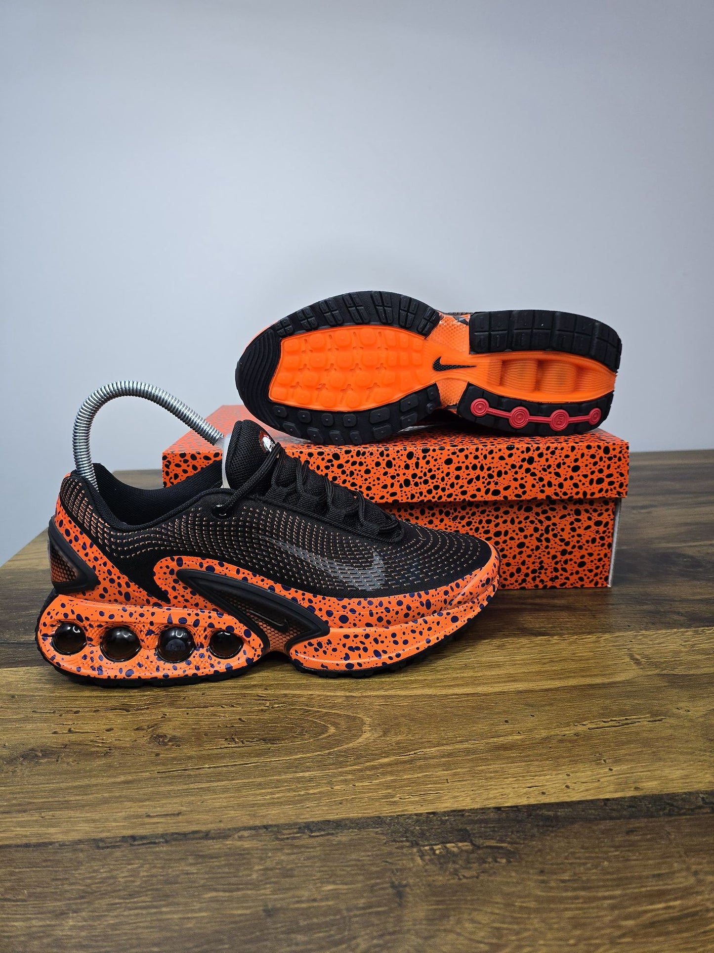 NIKE PATIKE Air Max DN Safari
