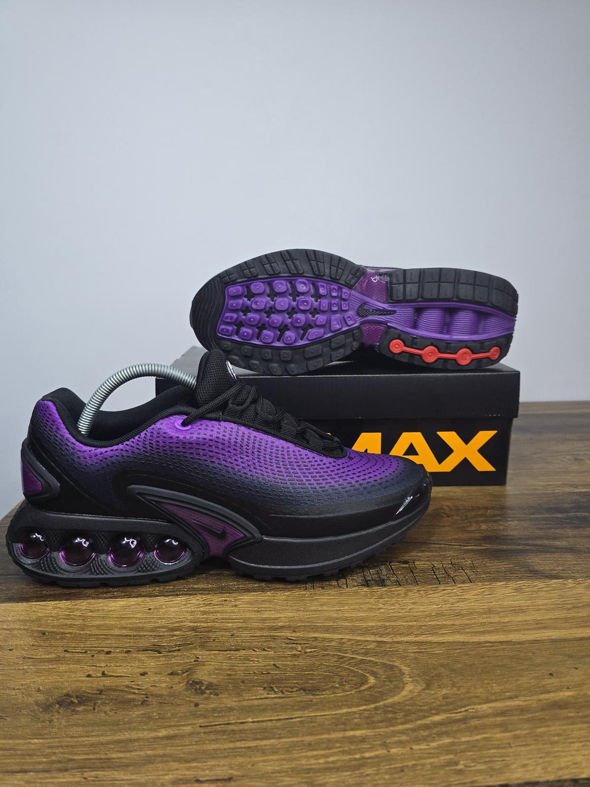 NIKE PATIKE Air Max DN Bold Berry