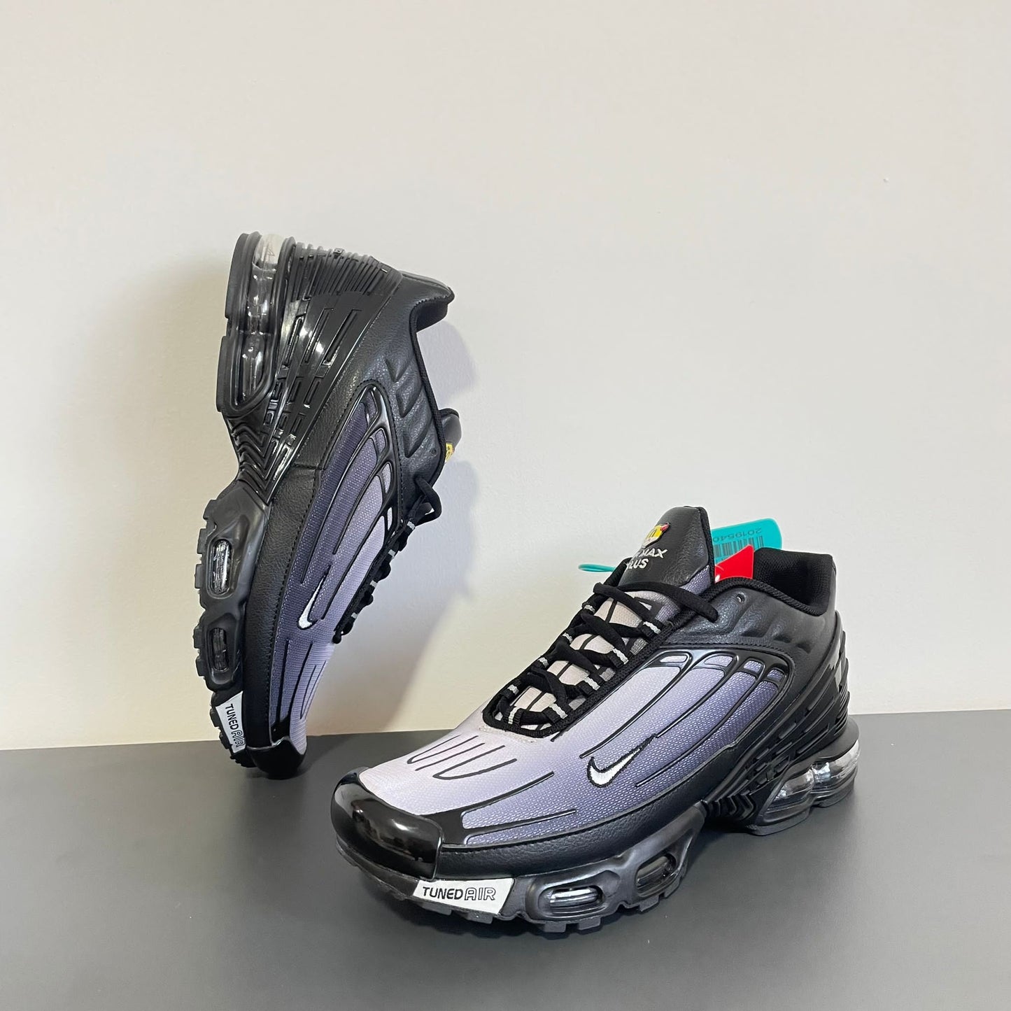 NIKE PATIKE TN3 Black Wolf Grey