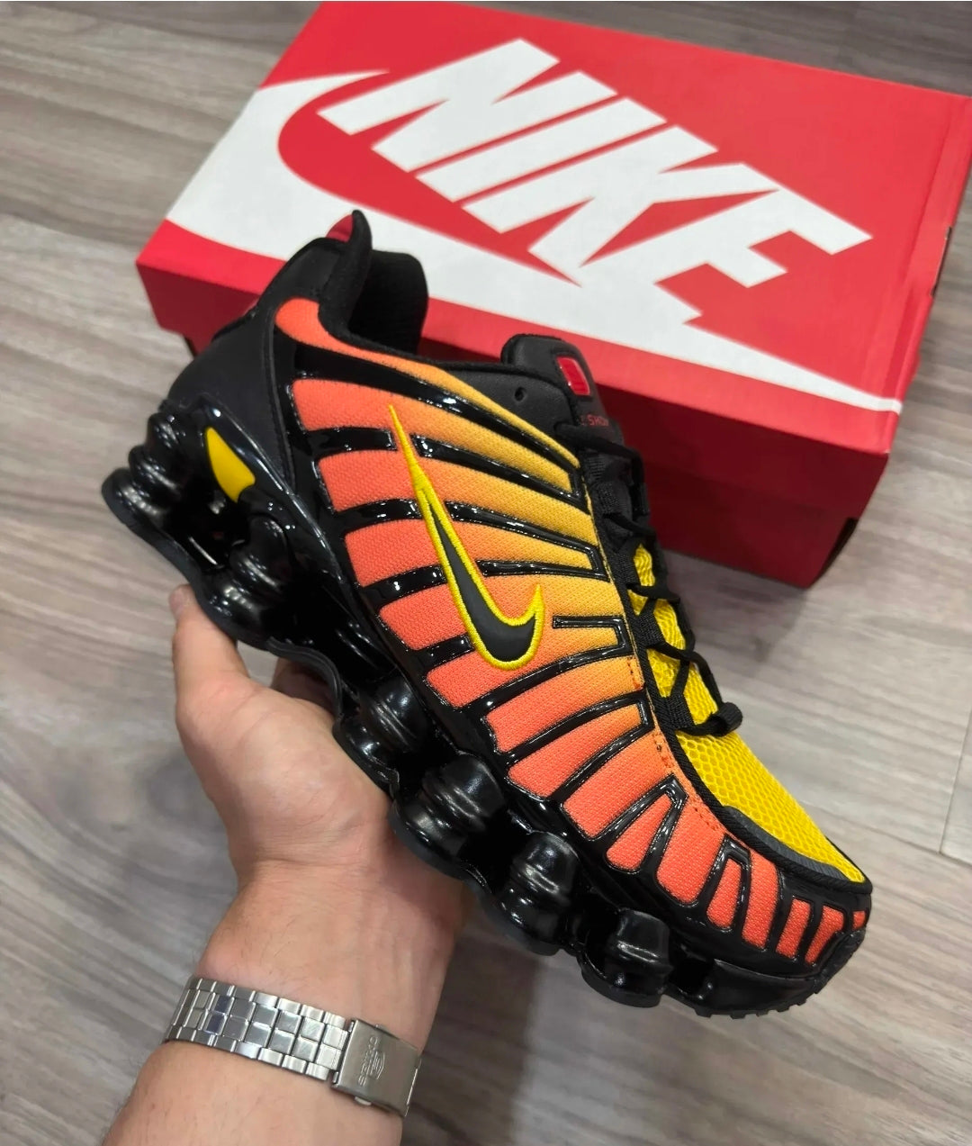 NIKE PATIKE Shox TL