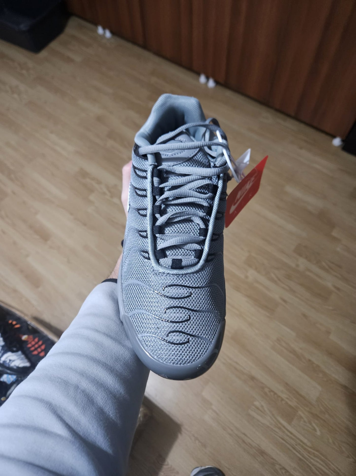 NIKE PATIKE TN Grey