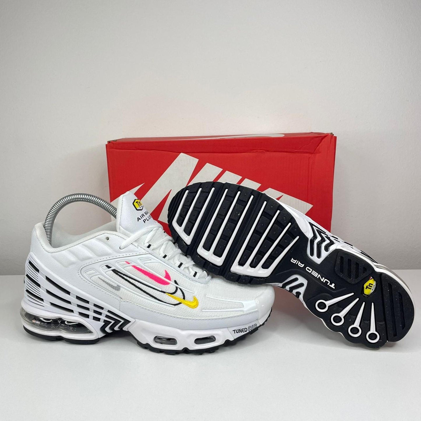 NIKE PATIKE TN3 Multi-Swoosh