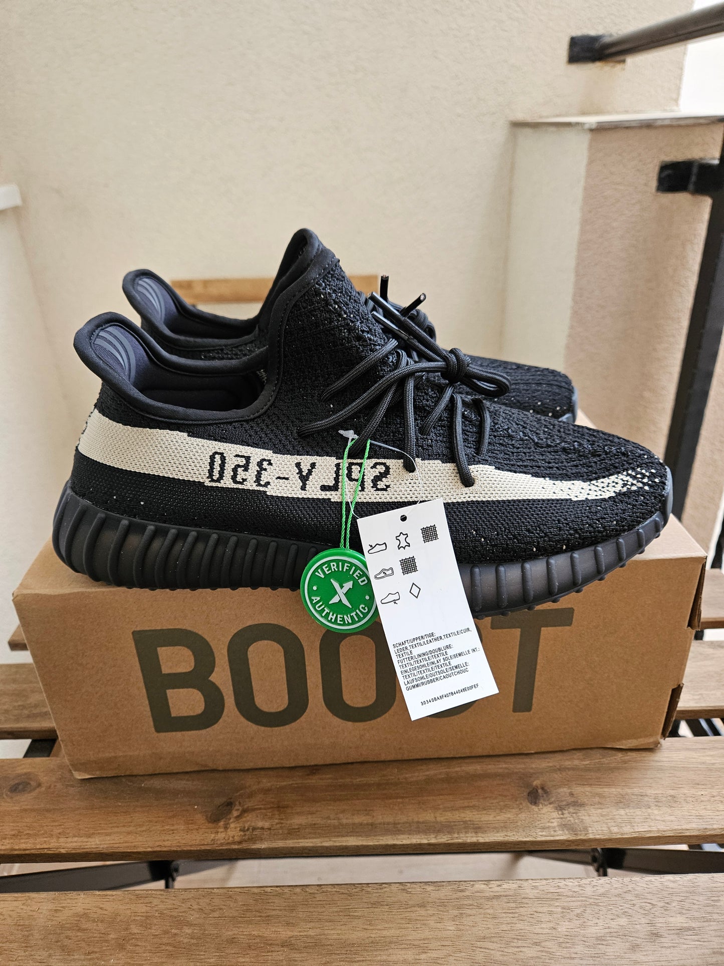 ADIDAS PATIKE Yeezy Oreo