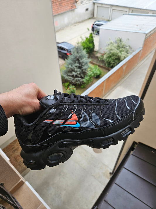 NIKE TN Multi Swoosh