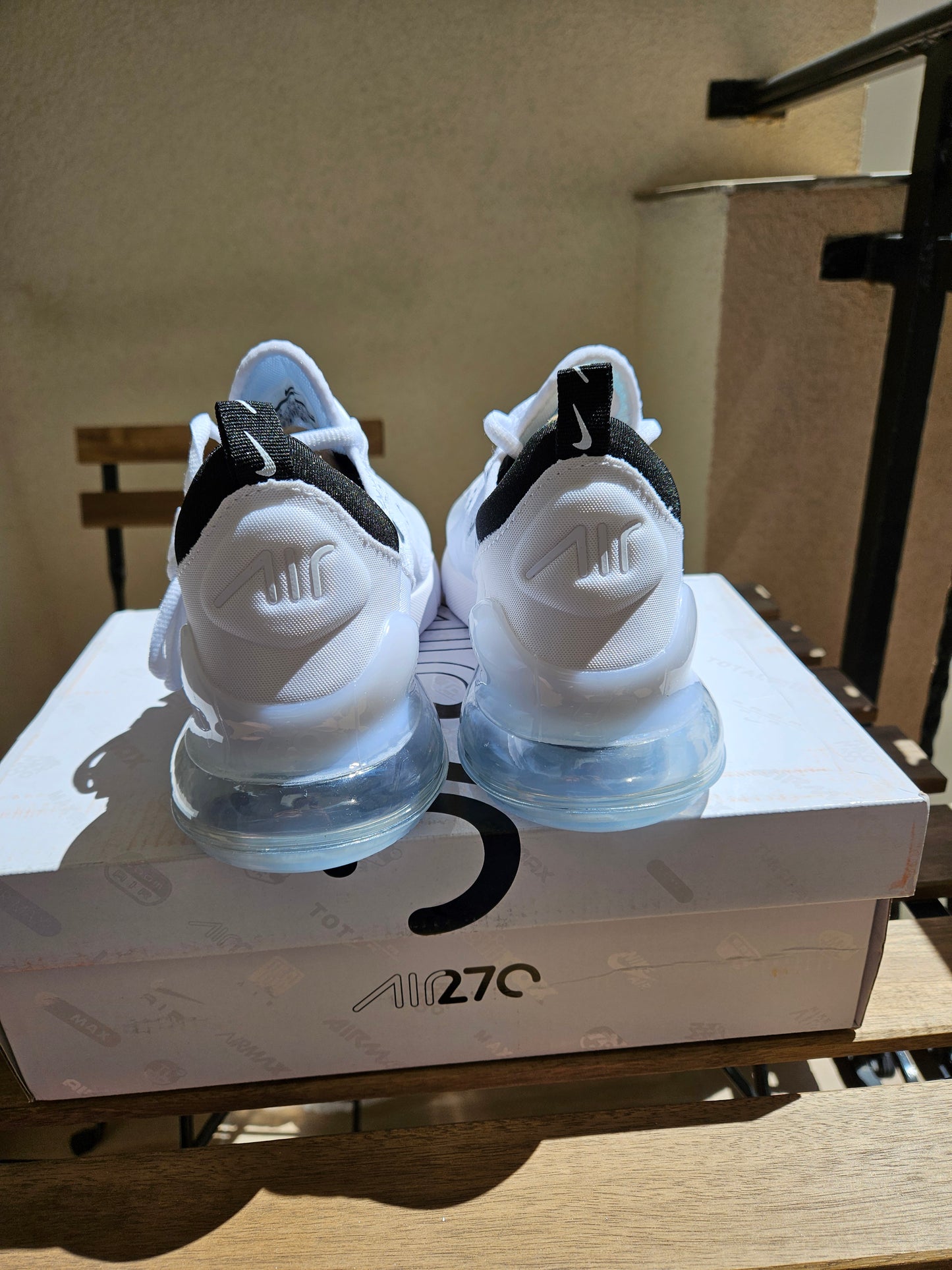 NIKE PATIKE Air Max 270 Triple White