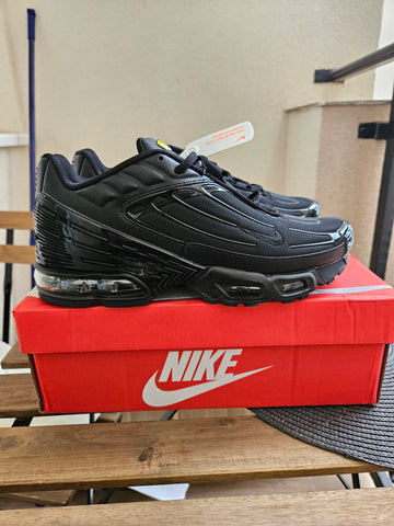 Nike TN3 Triple Black
