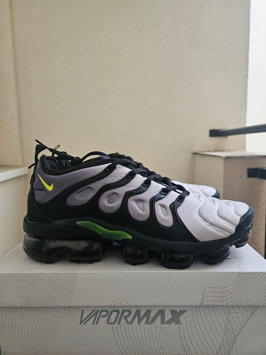 NIKE PATIKE Vapormax Plus