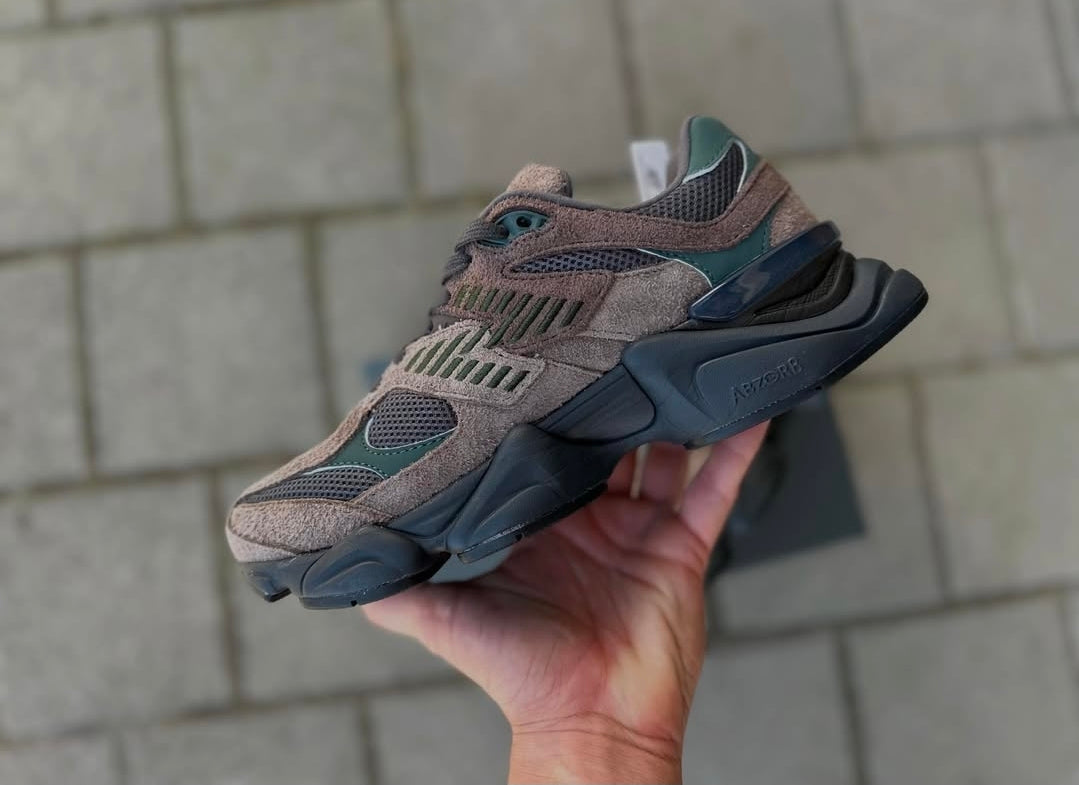 New Balance 9060