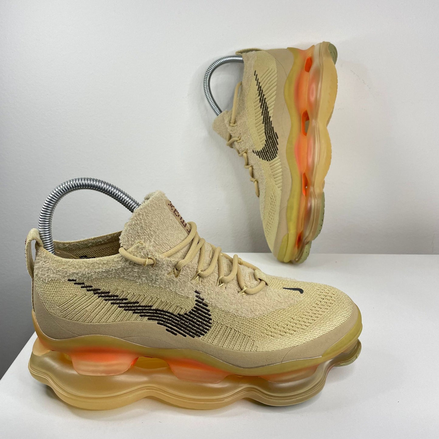 NIKE PATIKE SCORPION Orange