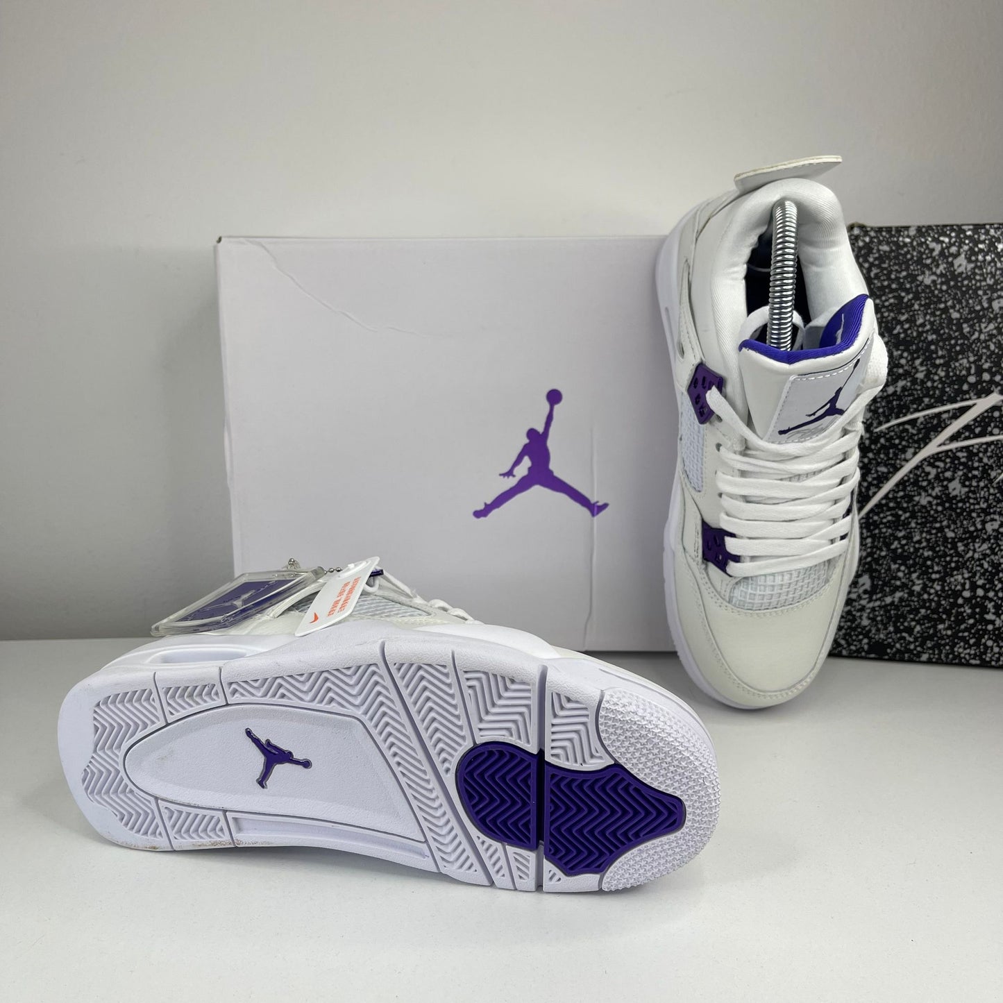 NIKE PATIKE JORDAN 4 Retro Metallic Purple