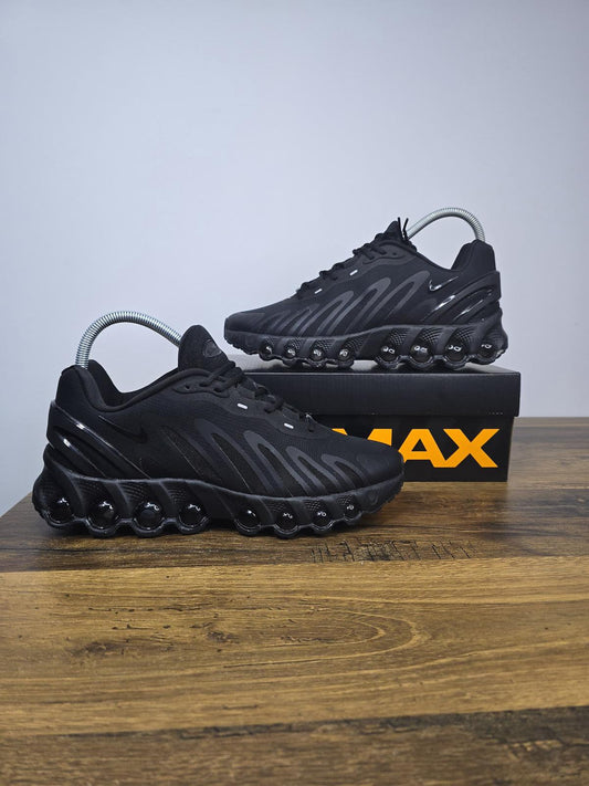 NIKE PATIKE Air Max DN8 Black