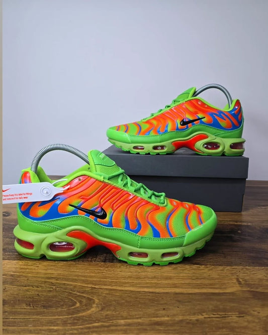NIKE TN Supreme Green