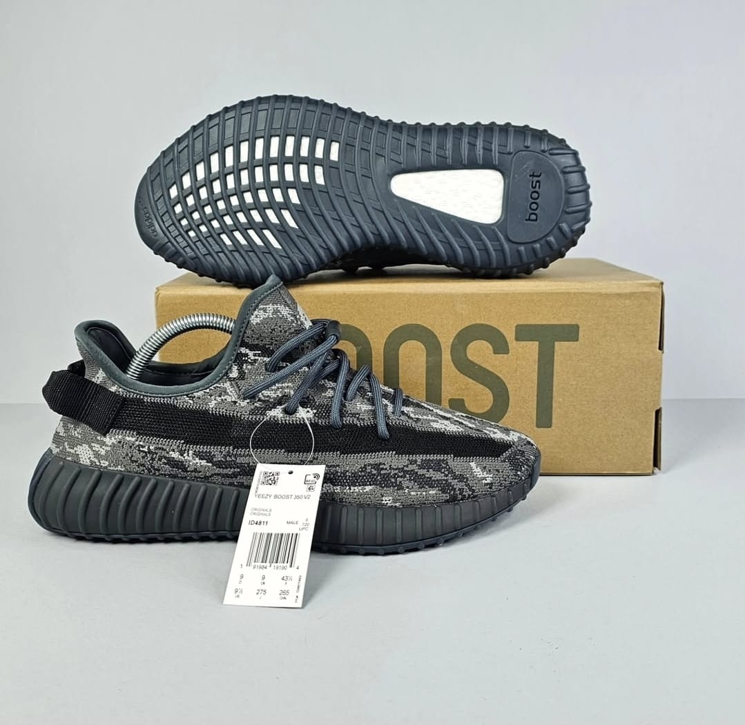 ADIDAS PATIKE Yeezy