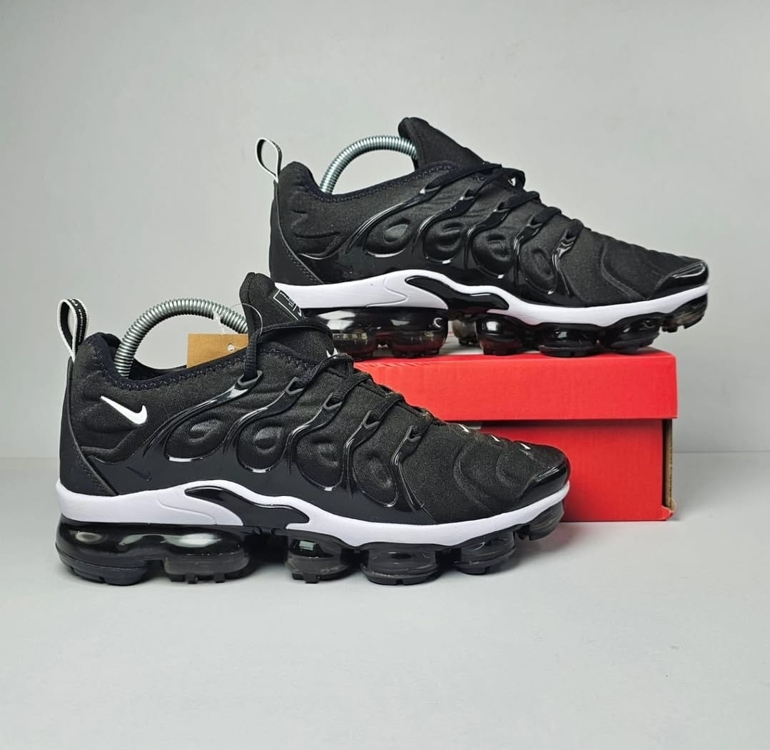 NIKE PATIKE Vapormax Plus