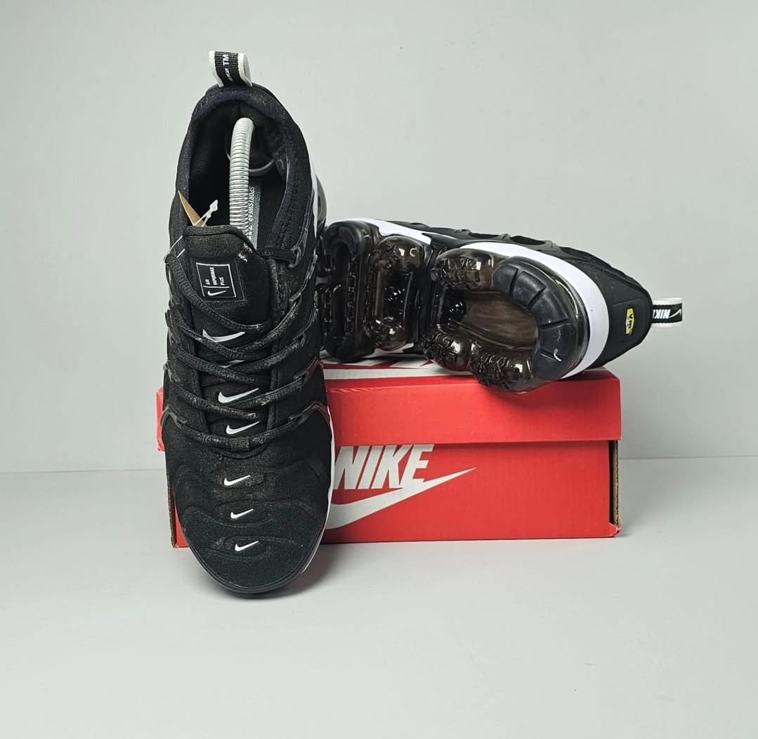 NIKE PATIKE Vapormax Plus