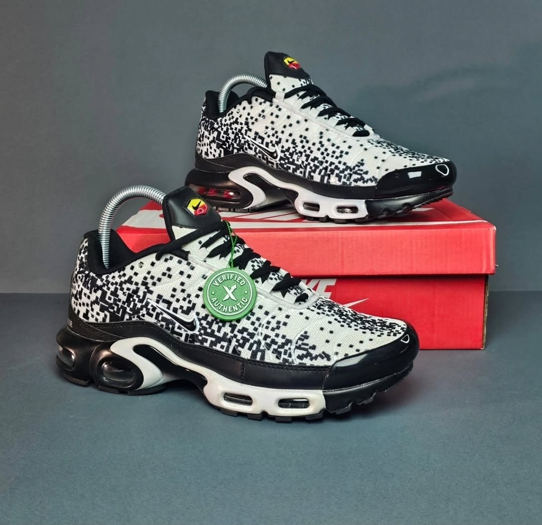 NIKE PATIKE TN
