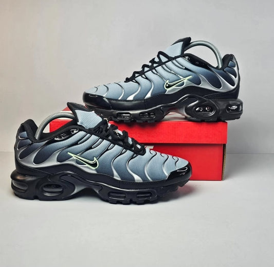 NIKE PATIKE TN