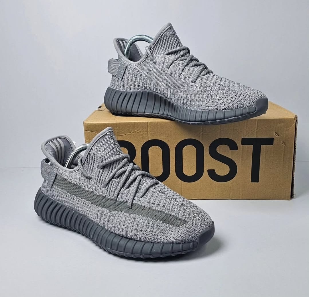 ADIDAS PATIKE Yeezy Steal Grey