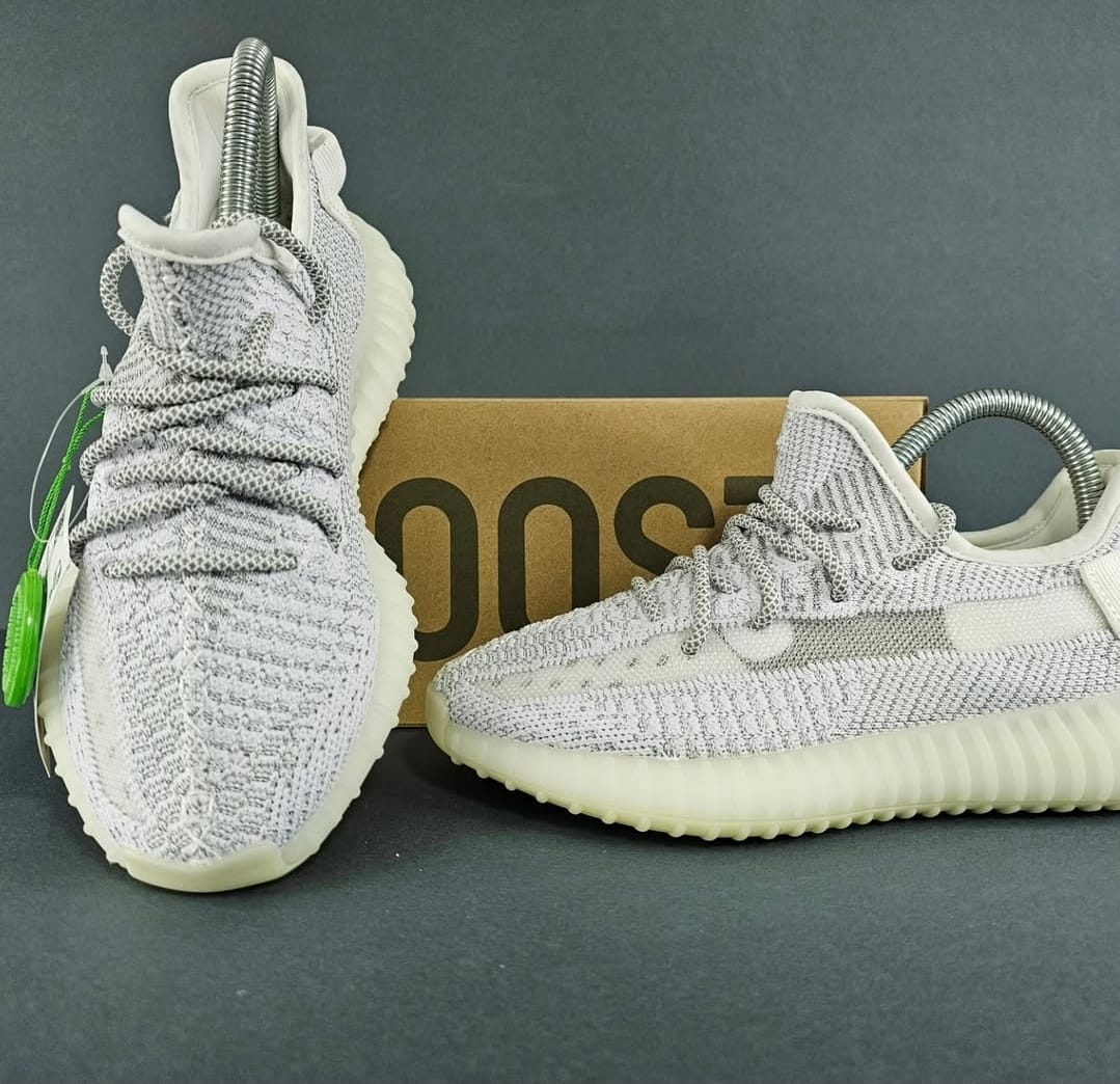 ADIDAS PATIKE Yeezy Static Reflective