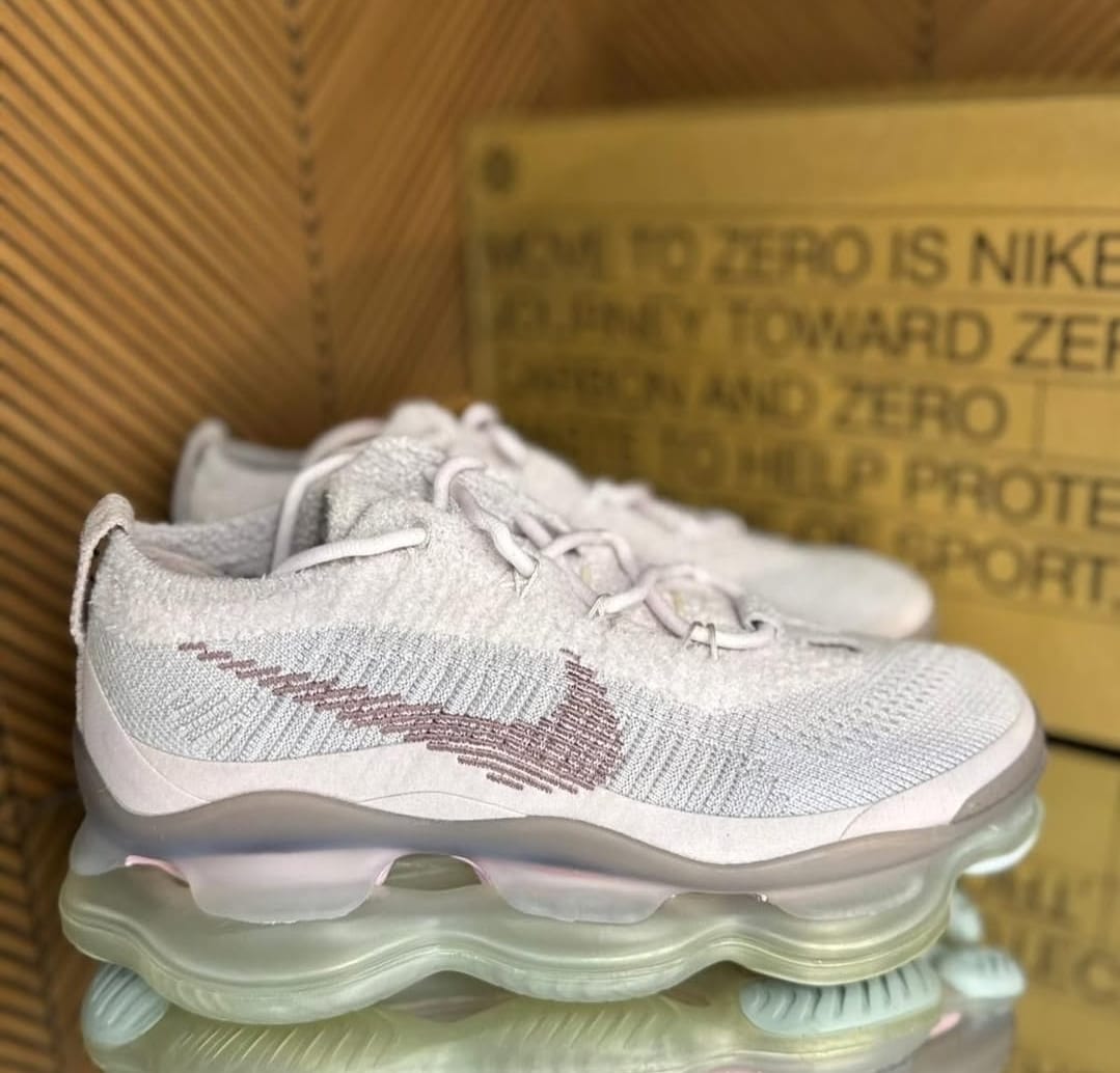 NIKE PATIKE SCORPION Low Pink