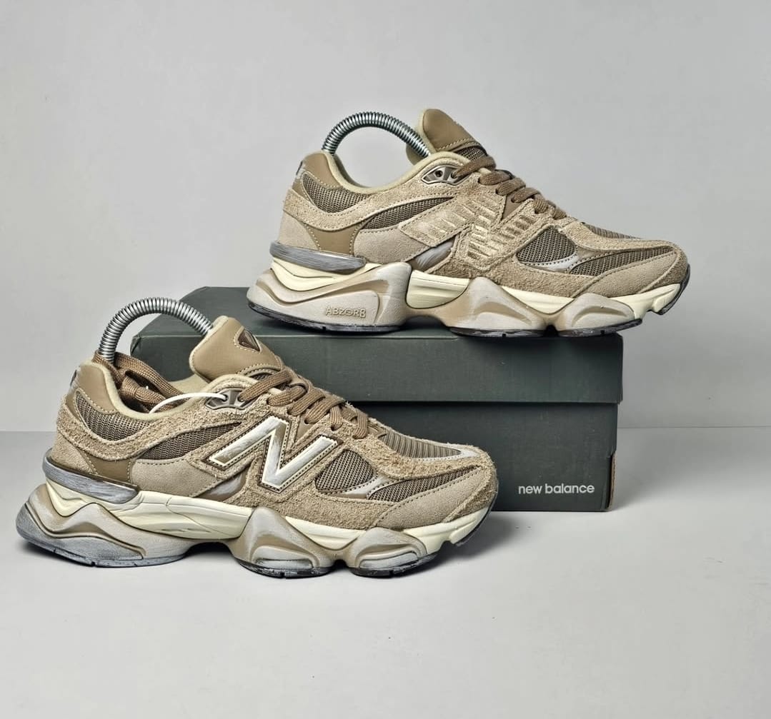 New Balance 9060