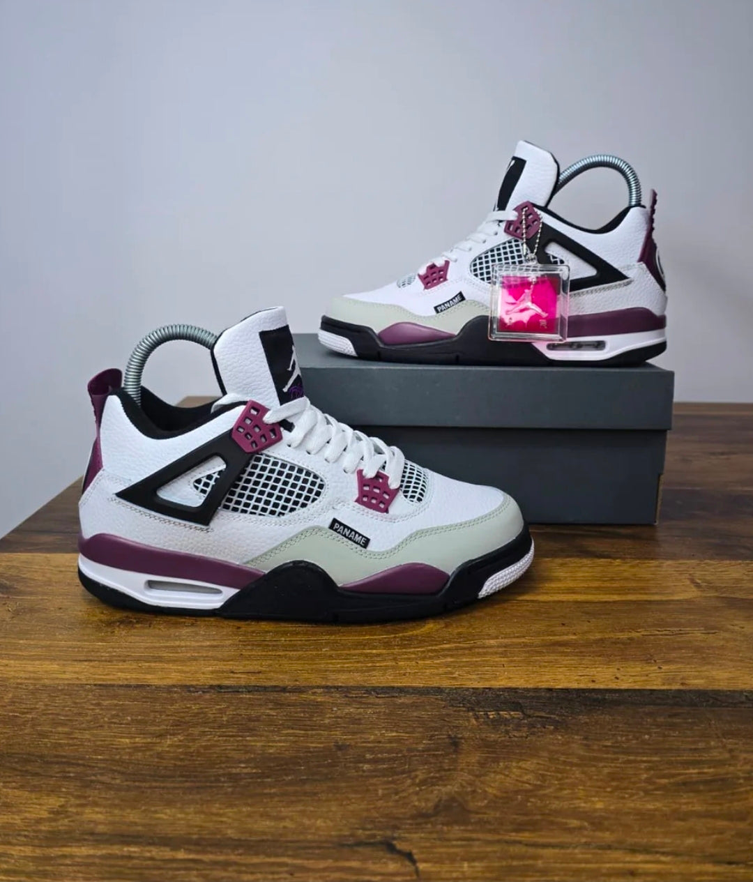 NIKE PATIKE JORDAN 4 Retro PSG