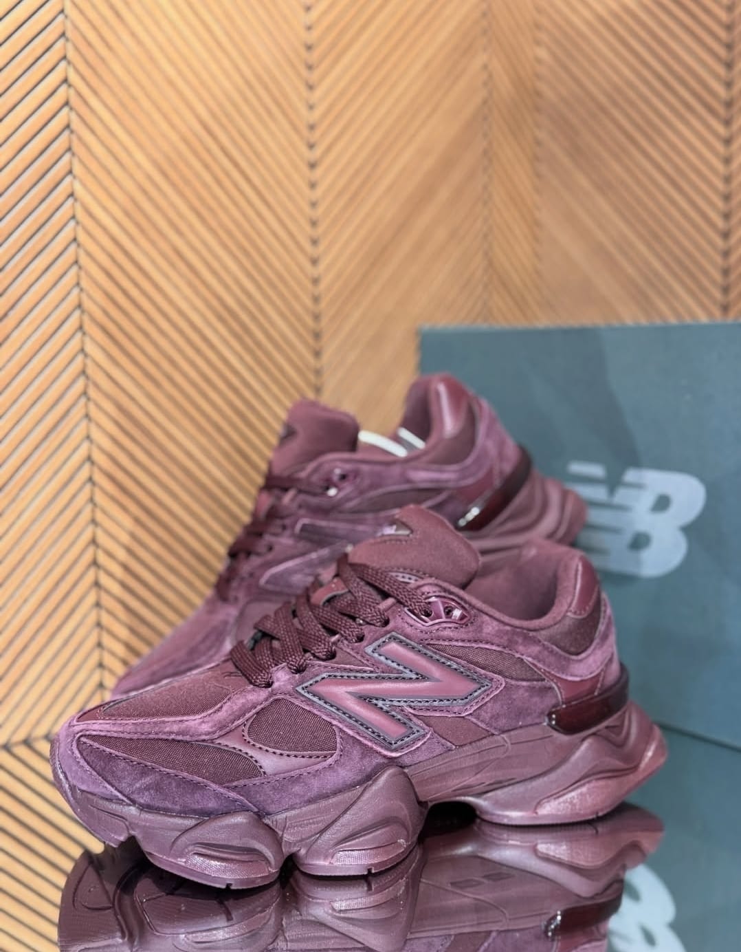 New Balance 9060