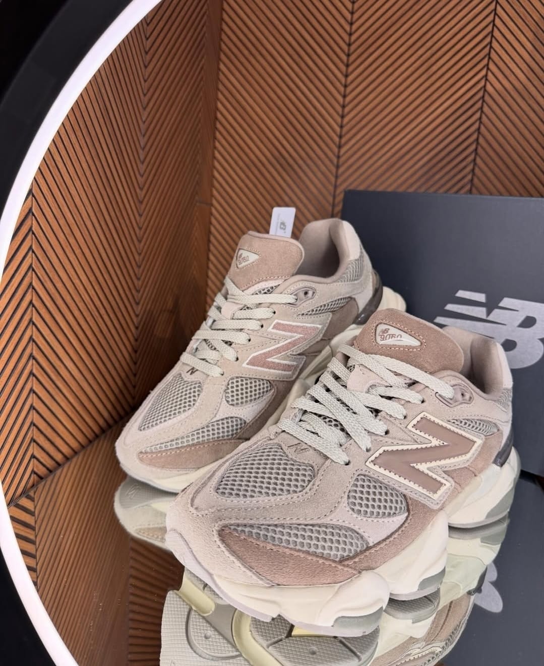 NEW BALANCE 9060