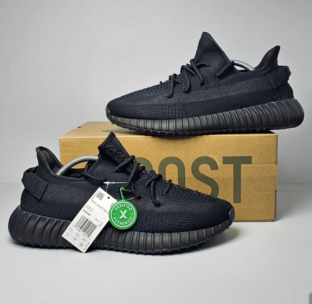 ADIDAS PATIKE Yeezy Onyx