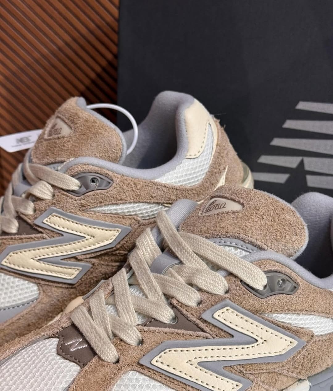 New Balance 9060