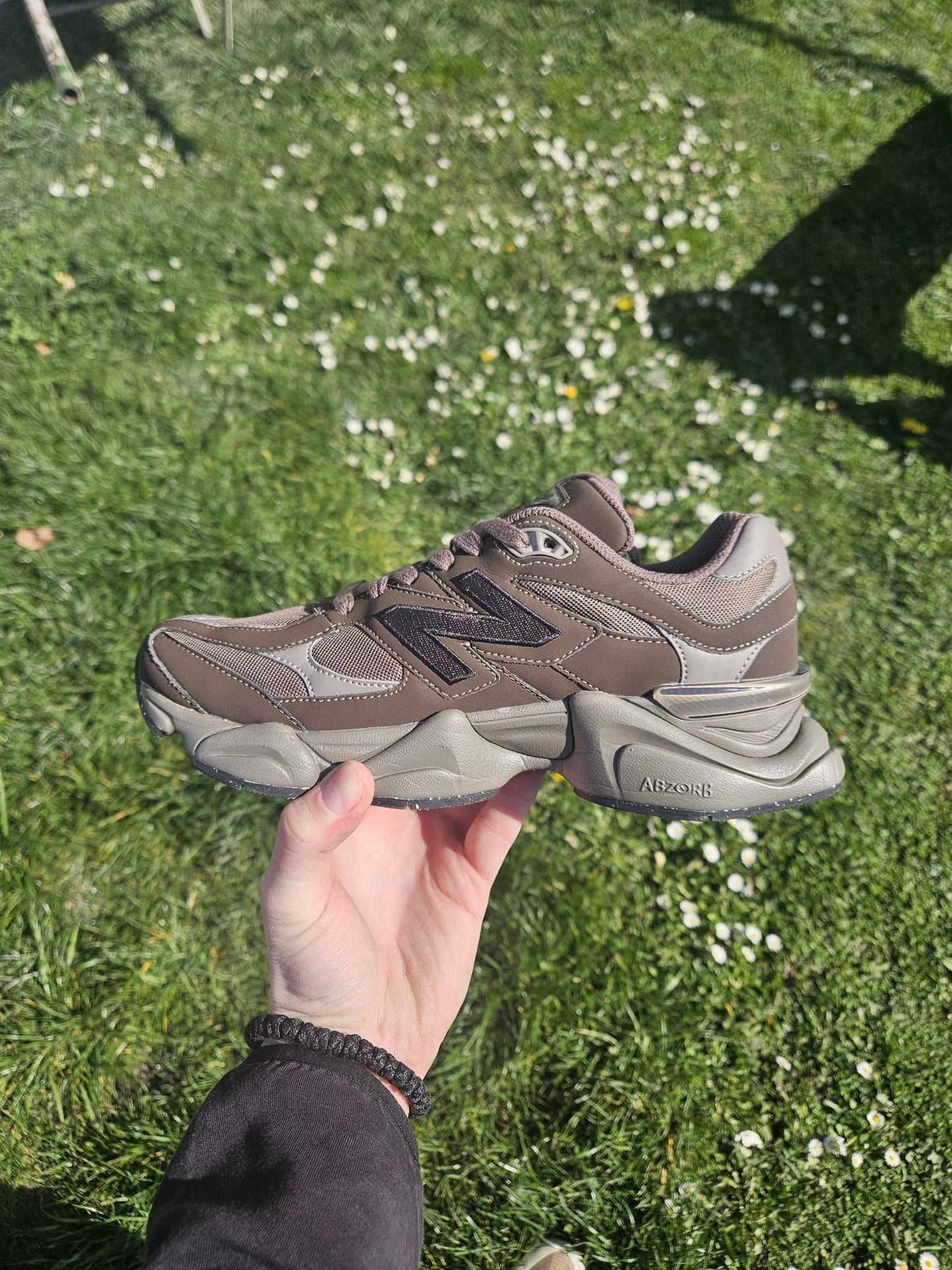 New Balance 9060