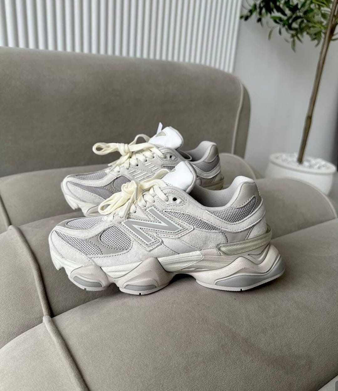 New Balance 9060