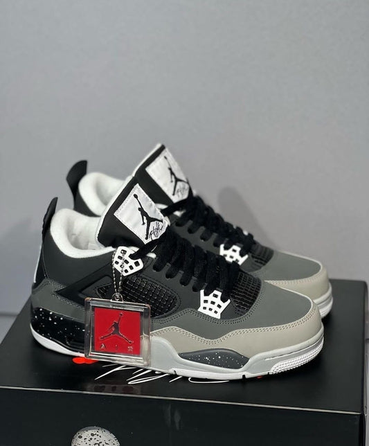 NIKE PATIKE JORDAN 4 Retro Fear Pack