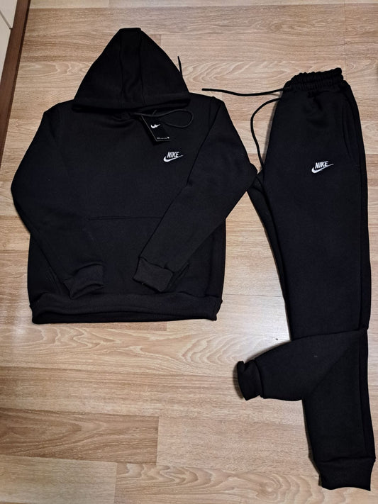 NIKE TRENERKA Komplet