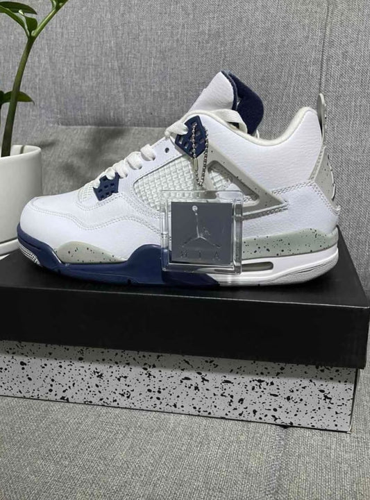 NIKE PATIKE JORDAN 4 Retro Midnight