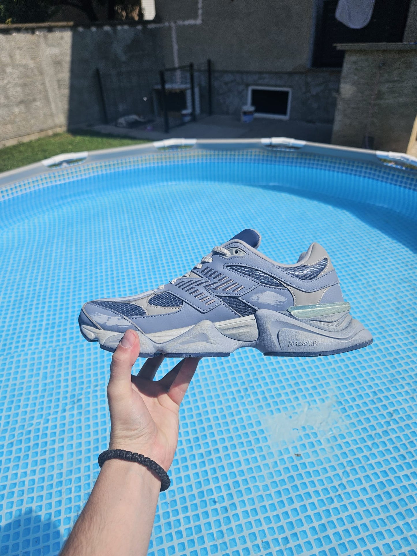 New Balance 9060