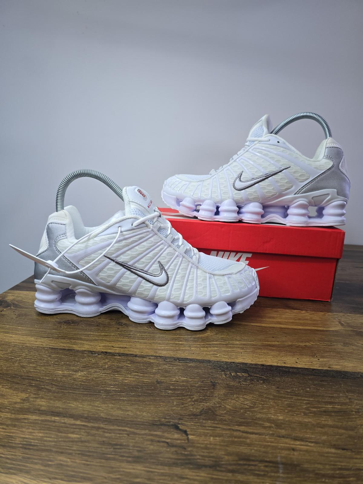 NIKE PATIKE Shox TL Metallic Silver Ultra
