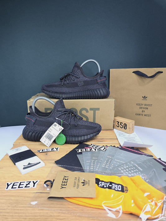 ADIDAS PATIKE Yeezy Static Black Reflective