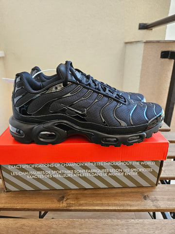 Nike TN Triple Black