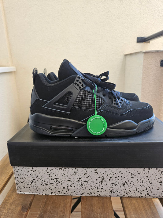 NIKE PATIKE JORDAN 4 Retro Black Cat