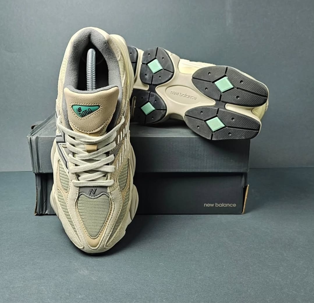 New Balance 9060